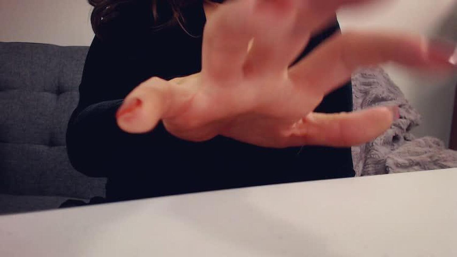 Nail Fetish--Tapping, Scratching, Clicki