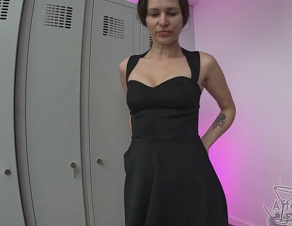 Josie Fresh In The Locker Room Getting Herself Dildo Banged And Clit Vibrator Dirty Directors Cut