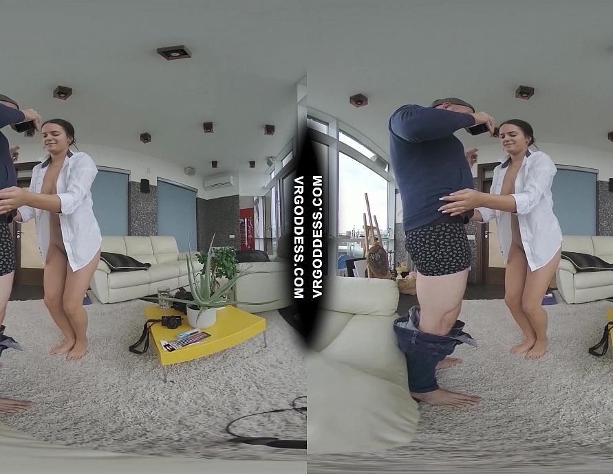 Hot College Girl Rosalina Giving Me Great Blowjob Urethra Penetration Cum W/ Fingernail in Pee Hole