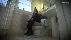A Nice Casual Dump - Screenshot 1 of 4 - Stella Liberty