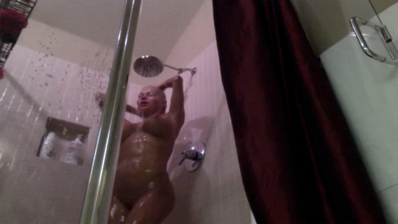 Nikita Takes a Hot Shower