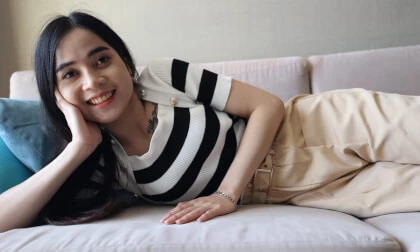 Normal Thai Girl Seduced Into Real Porn