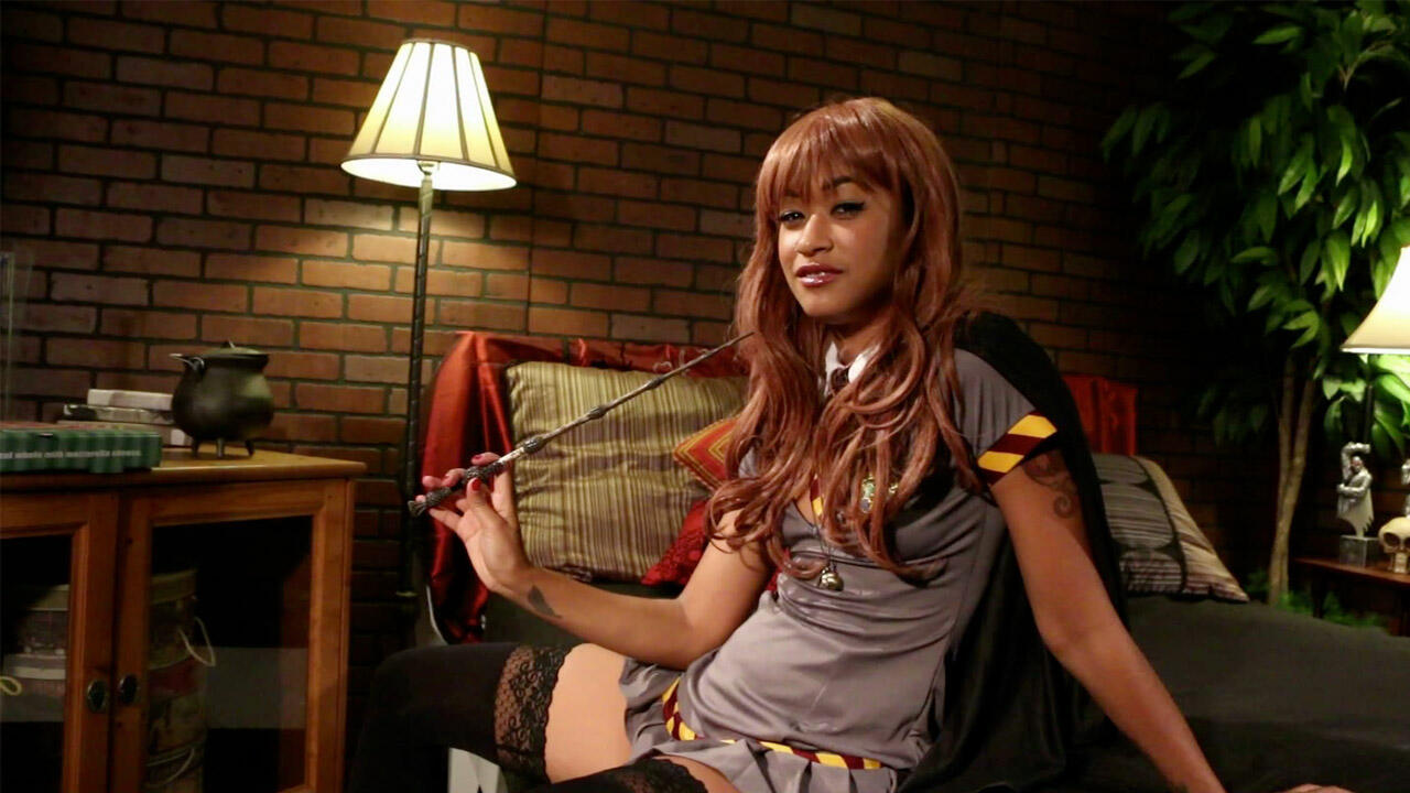 Skin Diamond Behind the Scenes