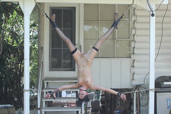 Inverted Porch Hang