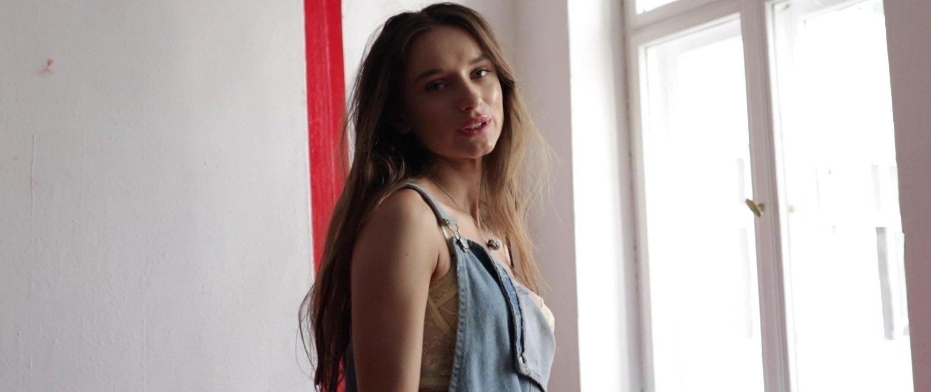 Behind the Scenes: Gloria Sol