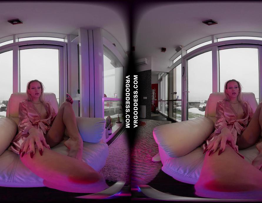 Mia18 Fucks Herself In Multiple Positions With Her Favorite Dildo