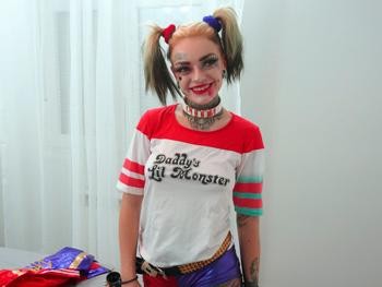 The Fakings Girls Put on Their Best Clothes to Give Us a Special Compilation of Intros From the House ;D