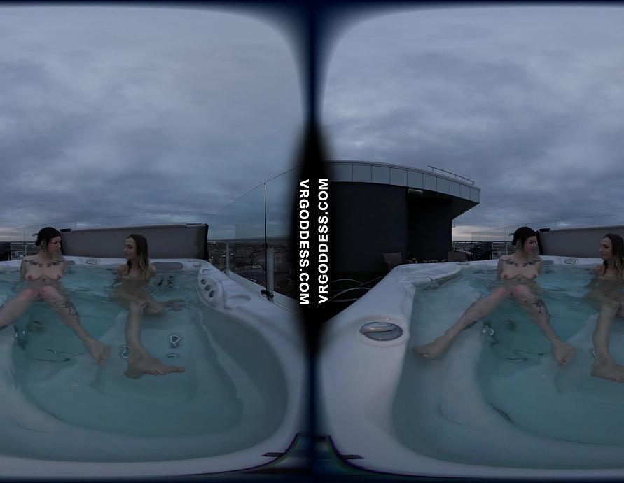 Sammie And Her Friend Poppy Scissoring And Tribbing In The Jacuzzi