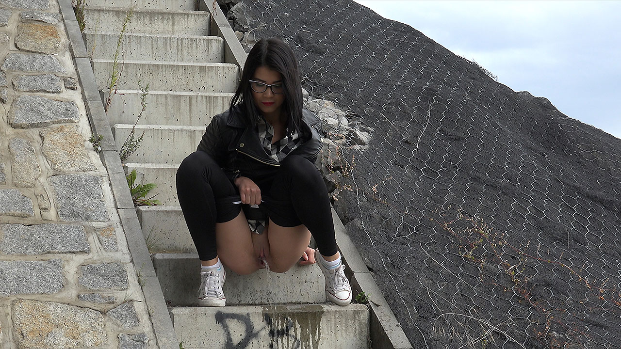 Steps Get Wet