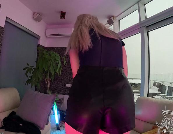 Dirty Directors Cut POV Vibrating Hot Teen Model Melesa Between The Scenes