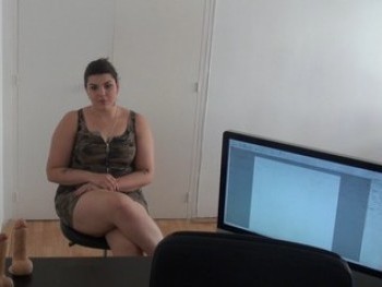 Nada Mejor Que Estrenarse En El Porno Con Una De Nuestras Pollas Monstercock. Monique Stark vs Fede Row