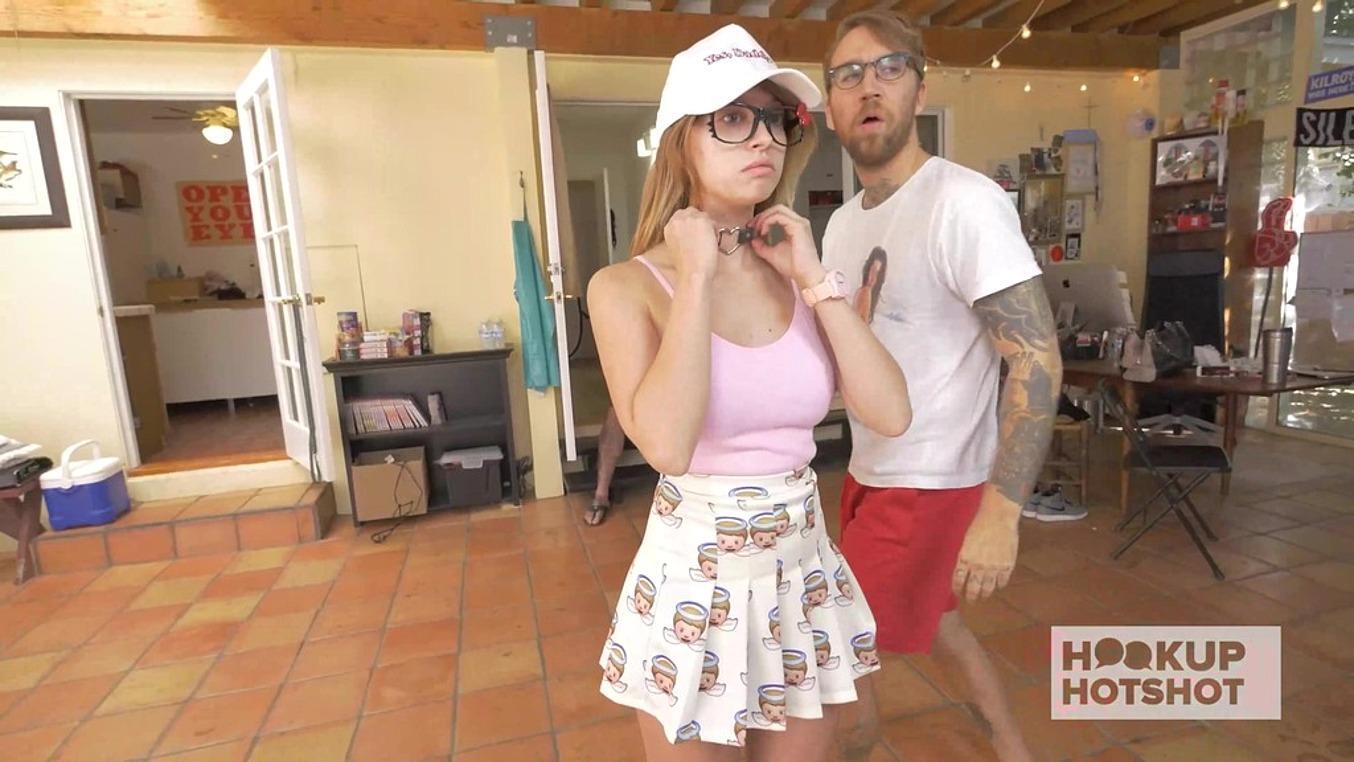 Gorgeous Blonde Quinn Wilde Hooks Up With Bryan Gozzling!