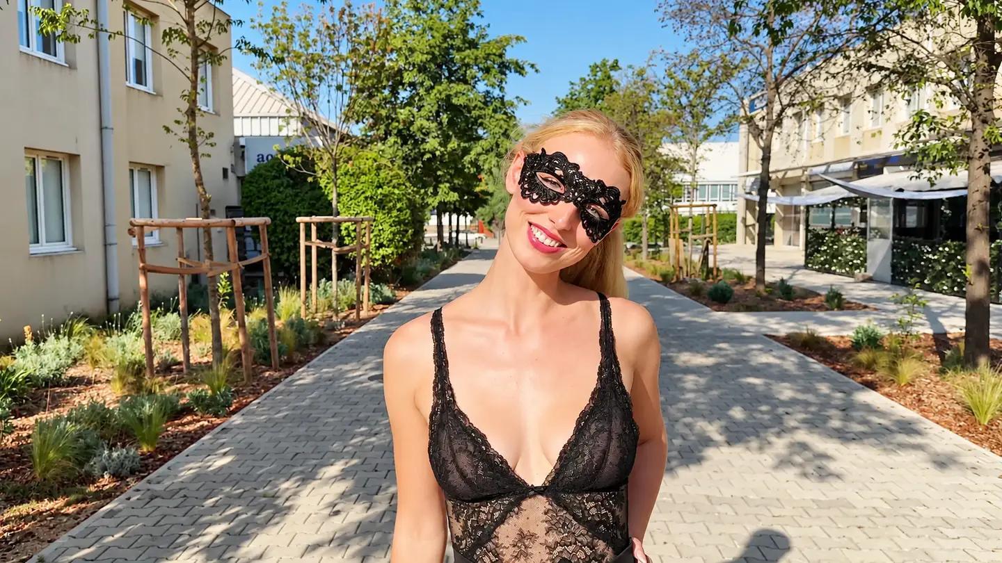 Bonnie, 24 Years Old, A Nurse In Dijon!