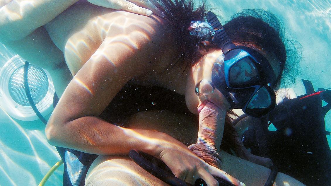 Priva Is So Horny She Fucks Her Dive Instructor Under Water
