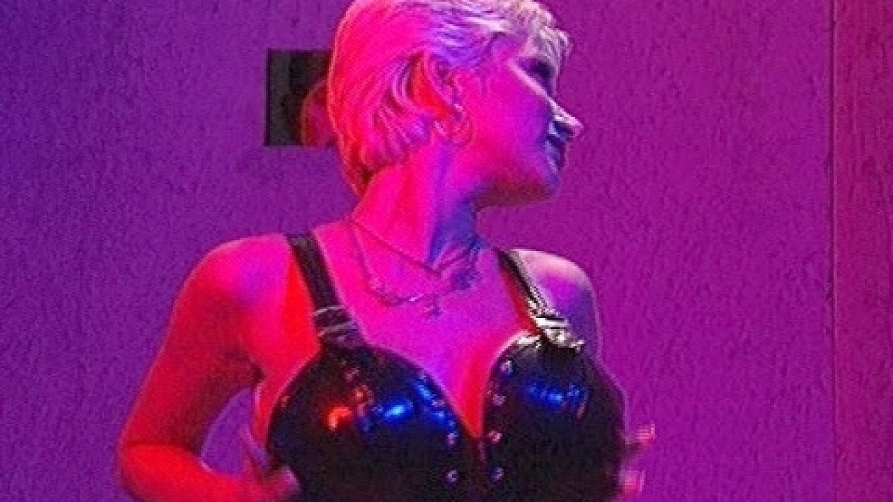 Nena Anderson Is A Whore From Planet X