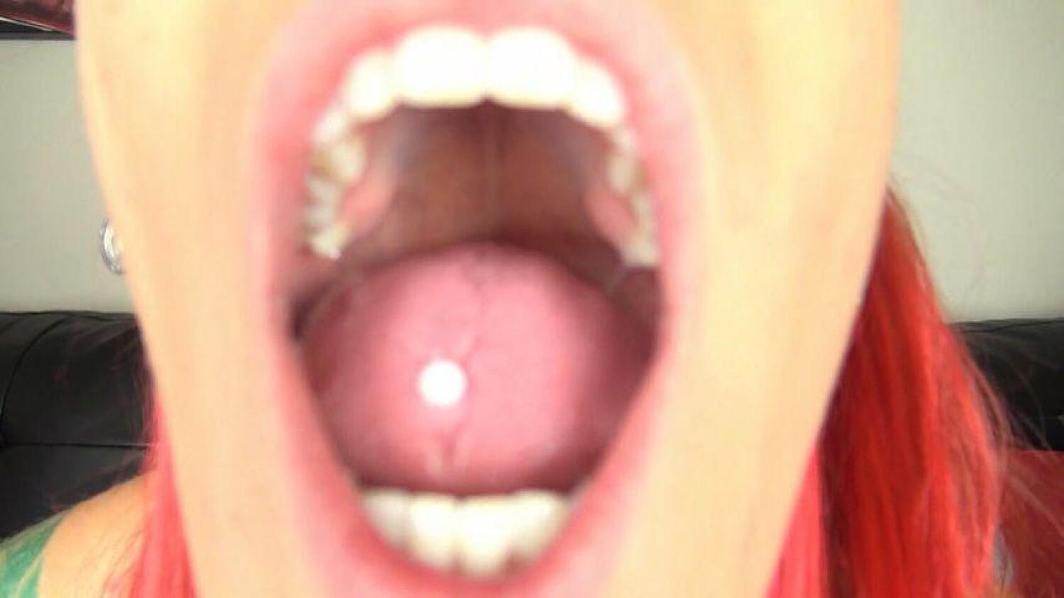 Jae Lynn Topless & Dirty Mouth Tour