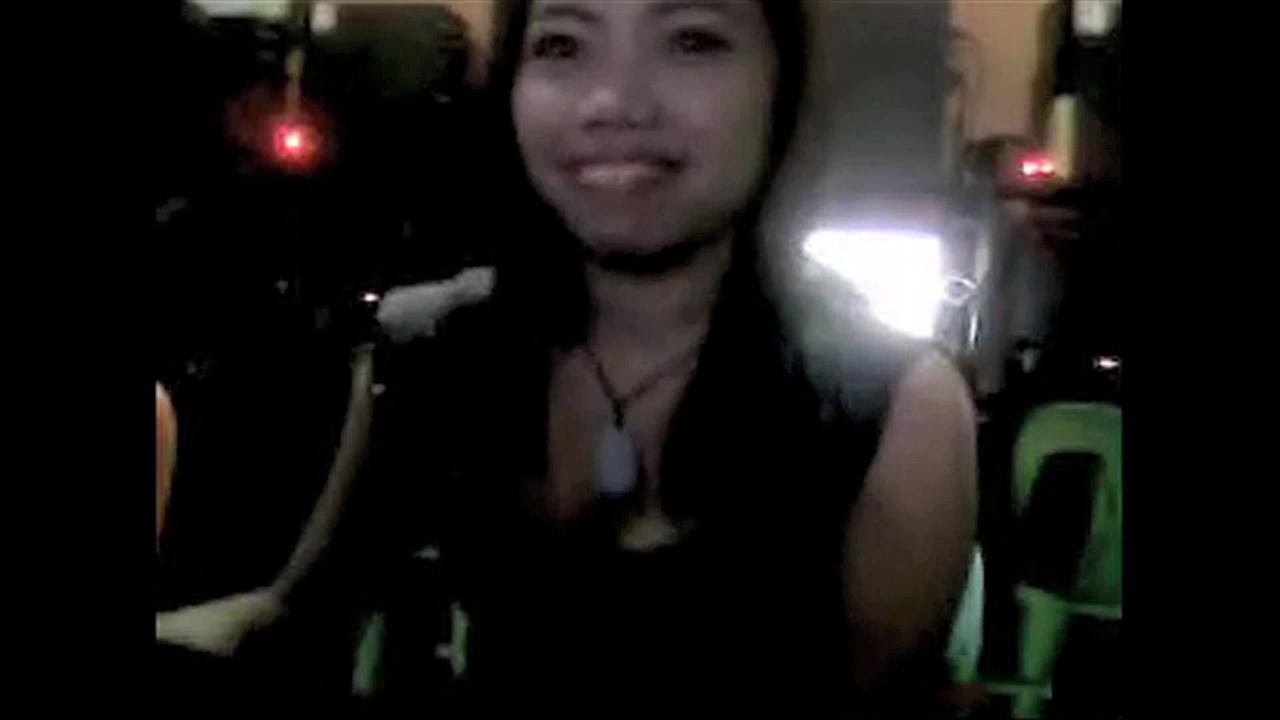 Filipina Chatting on Cam Again
