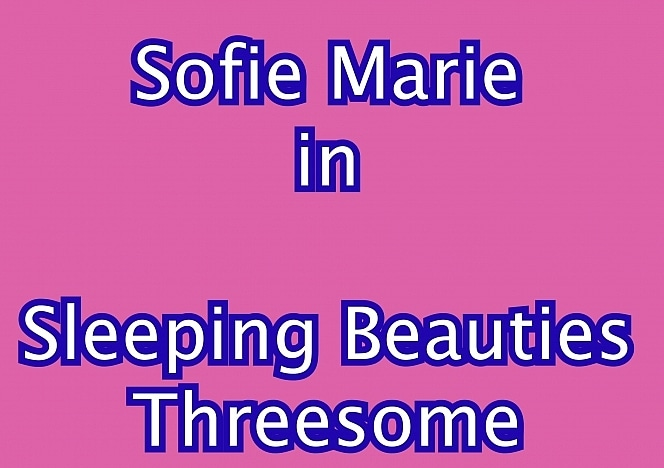 Night Time Stroll Beauties Threesome