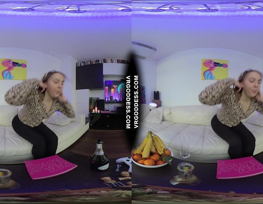 Aesthetic Chill Out Sesh with Beauty Adriana Vaping Vibing Vibrating Herself to Finish