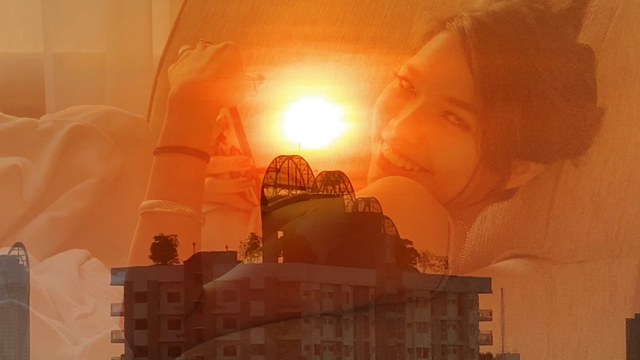Bangkok Sunset with Relaxing Sexy Thai