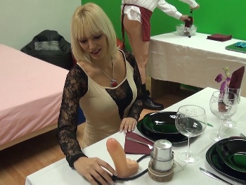 Estefani Tarrago Vive Su Primera Experiencia En First Fakings