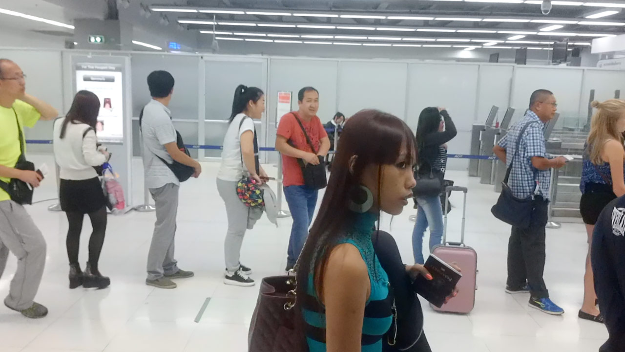 Arrival in Laos
