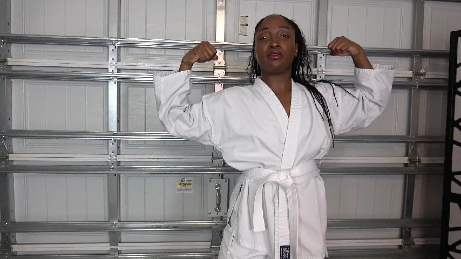 Lana Luxor's Strong Hands & Karate Chops