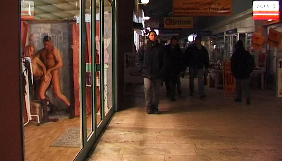Sex in the Shopping Street
