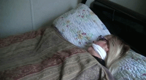 Captive - Screenshot 1 of 4 - Bondage