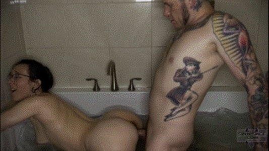 The Hotel Bathtub - Sinn Sage Wet Look Amateur Sex, Blowjob and Rimming Hdwmv