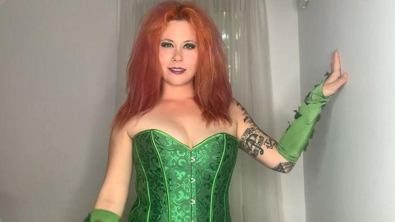 Ivy Catches Robin Executrix POV