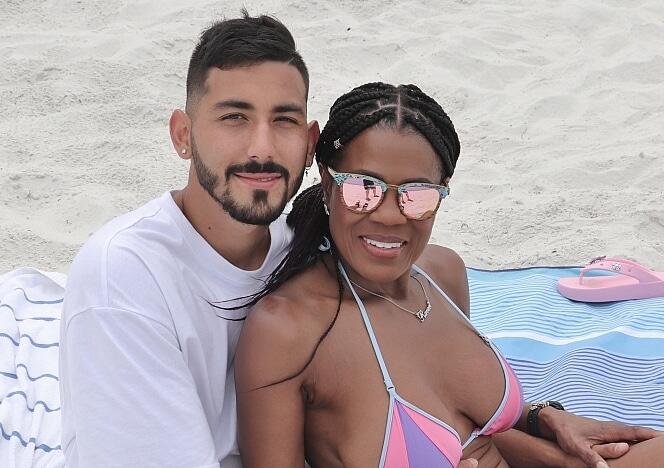 Beach Blanket Bingo Beach Pickup