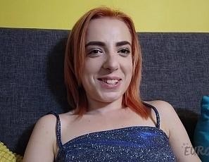 Casting Fresh Petite Ginger Named Thumbelina Dirty Director Fingering Her Pussy