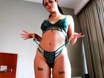 The Penelope of Porn Back Home. Haix Roge, Ass, 21 Years Old and a Phallus Juicer Asks Us for Milk :)