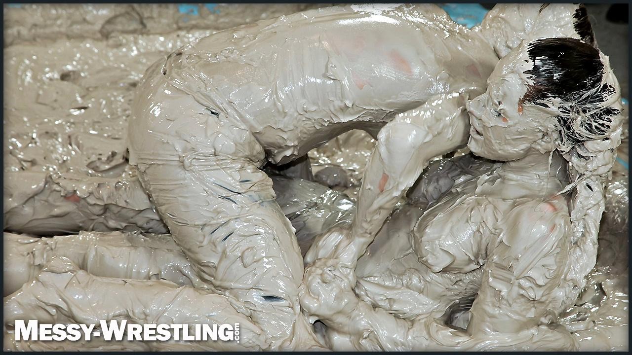 Muddy Wrestling: Bitches in Braids Bring the Mess to the Masses! Mean & Dirty!