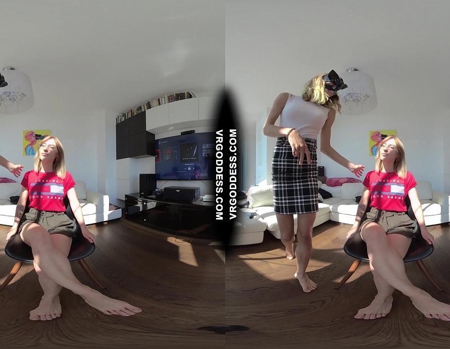 Girl Girl Sexy Strip Tease Lap Dancing Miss Pussycat Bangs Out Alex to Orgasm
