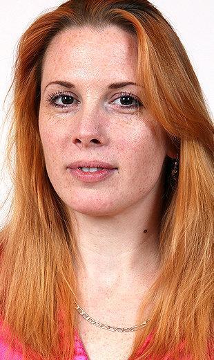 Euro Redhead MILF Vica Uses A Boy For Pussy Eating