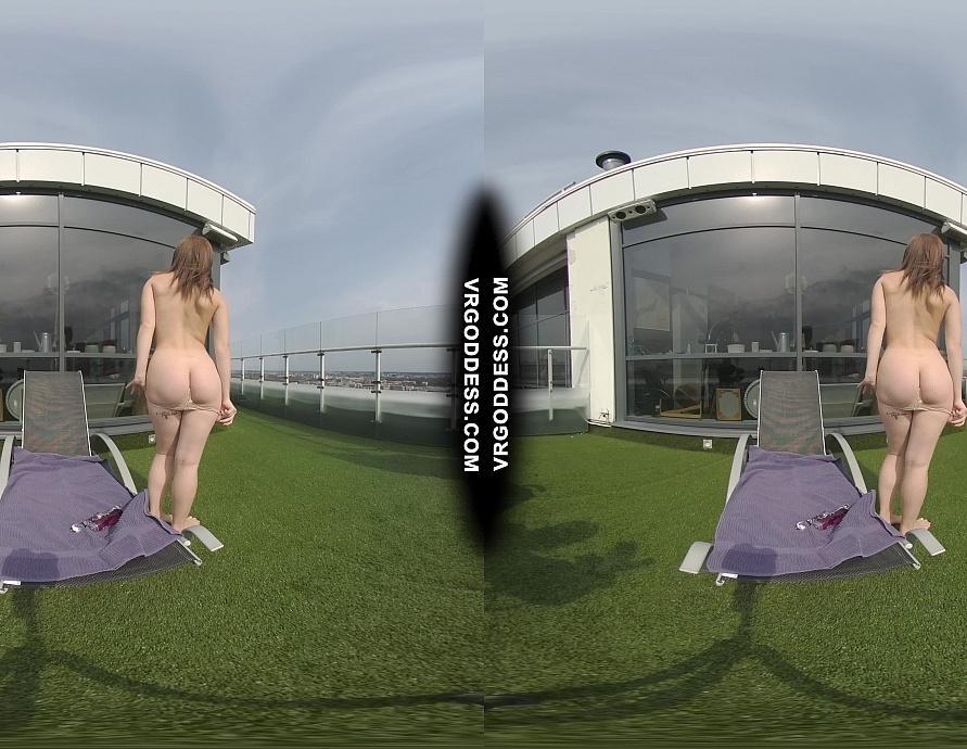 Pretty Spinner Teen Matty Jilling with Glass Dildo Rooftop Sunbathing