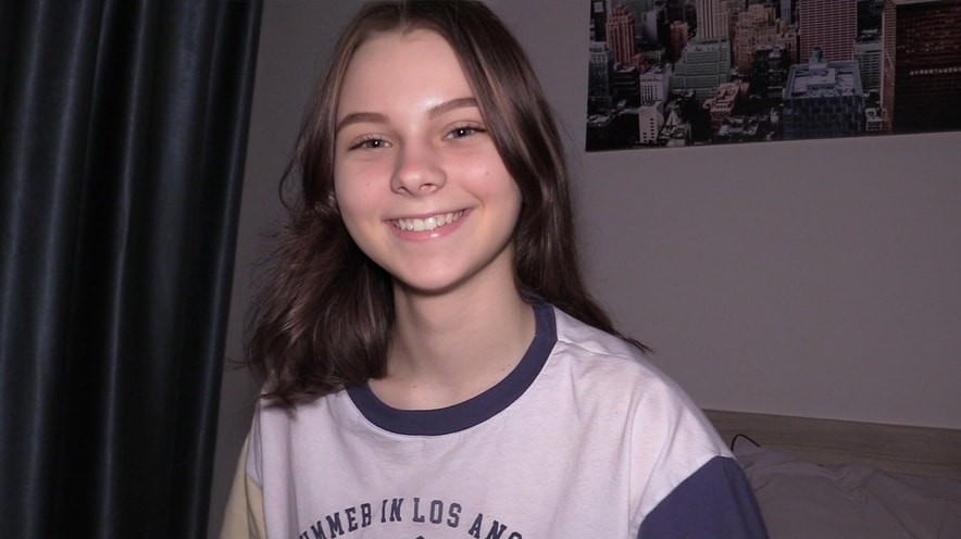 Barely Legal Teen Records First Sex Tape with Her Well Hung Boyfriend