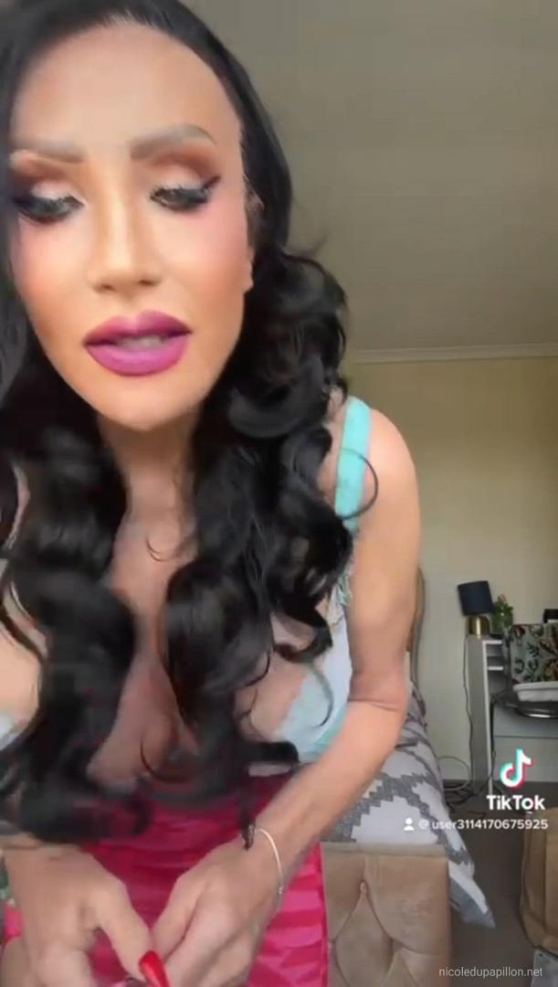 Adore - Small BTS Clip Of Filming Session 23Rd Sept