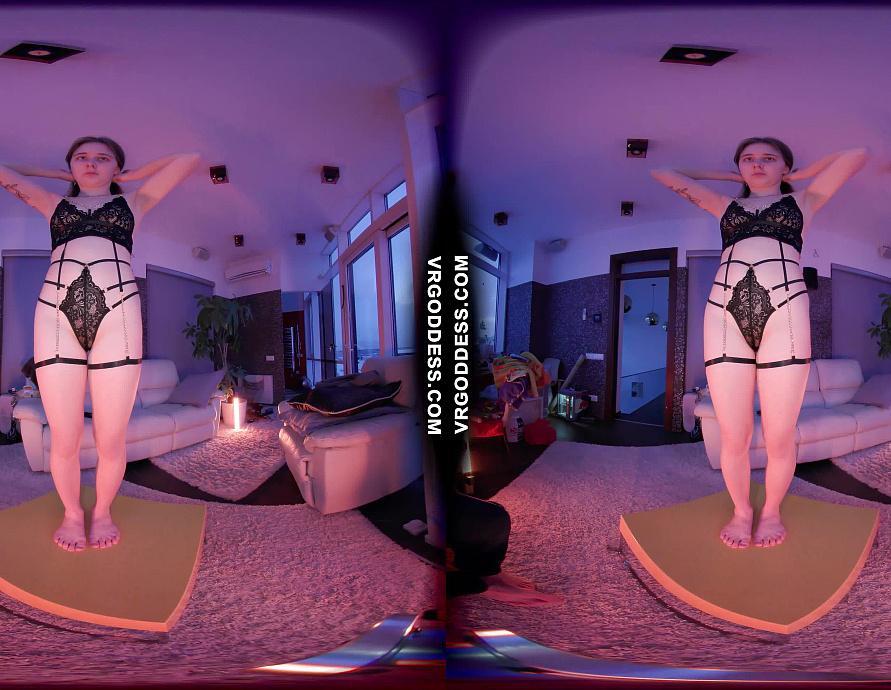 Late Night Private POV Striptease And Dildo Show From Hot Teen Muna