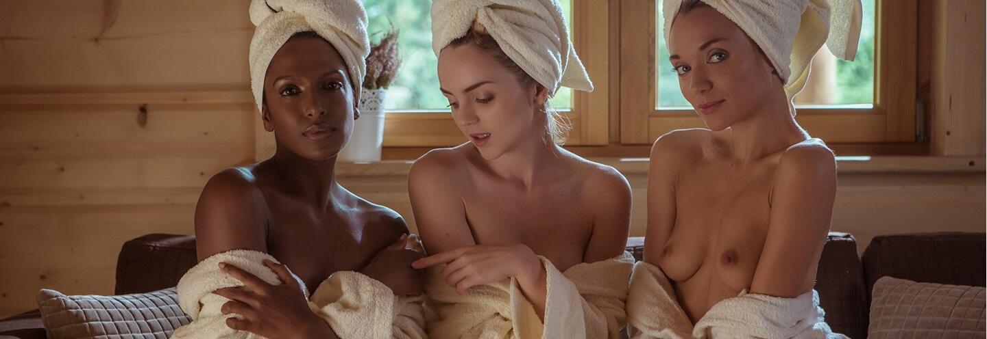 Zhenya, Nirmala And Kate In Cozy Cabin