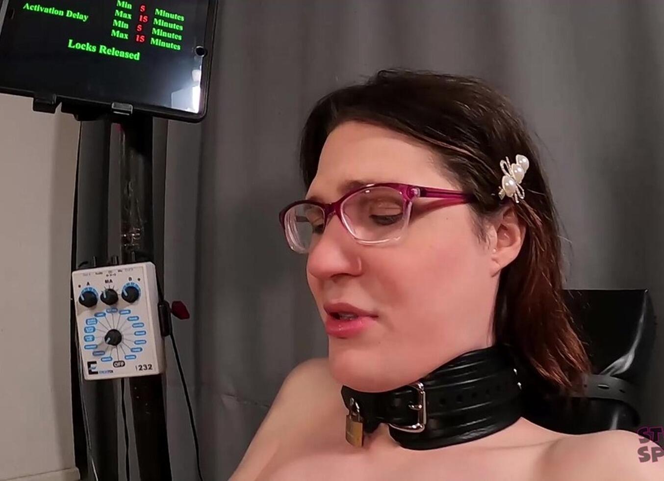 Submissive Tgirl Suffers Mindfuck Electric Shock Timer Game