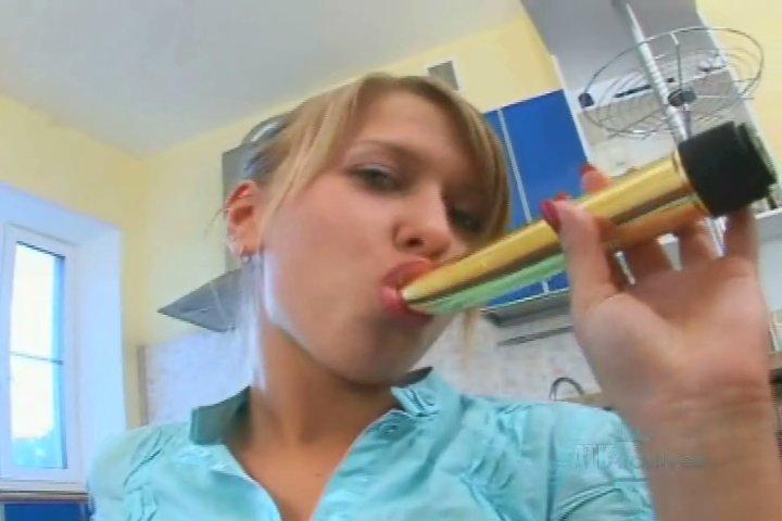 Anna - Action