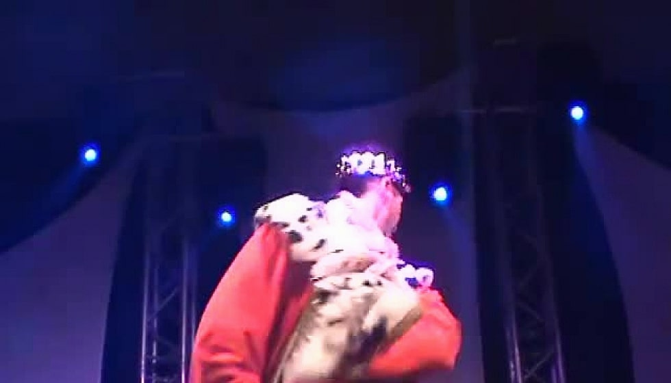 Snow White in Stage Fucking