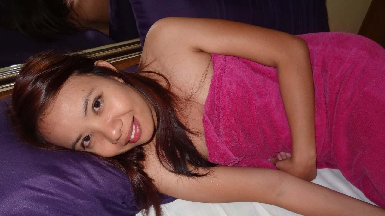 Pinoy MILF Sex After Pussy Delivery