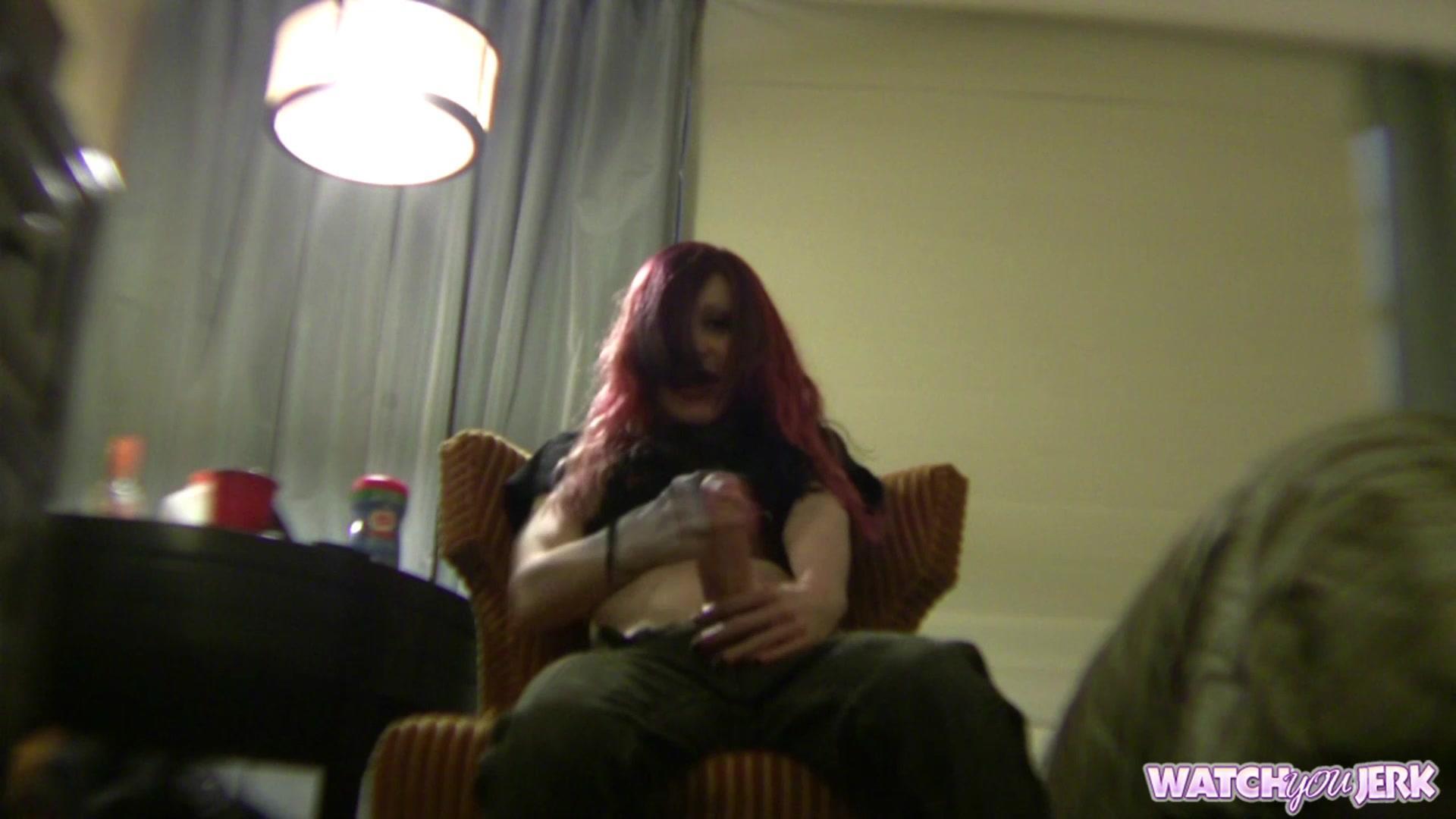 Symone Makes It Erupt a Big Load