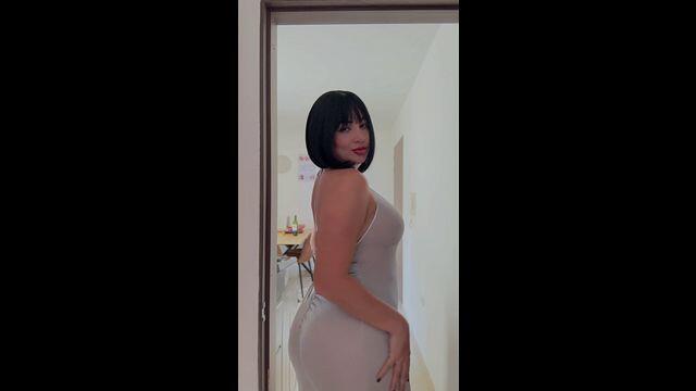 Do You Like How This Looks On Me Or I'll Take It Off