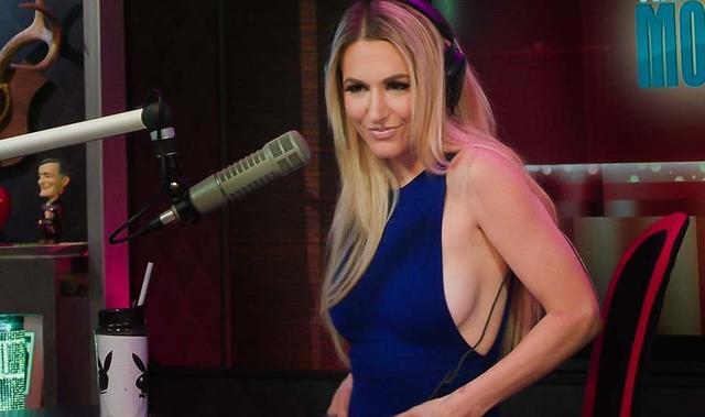 Playboy Morning Show - Season 12, Episode 573