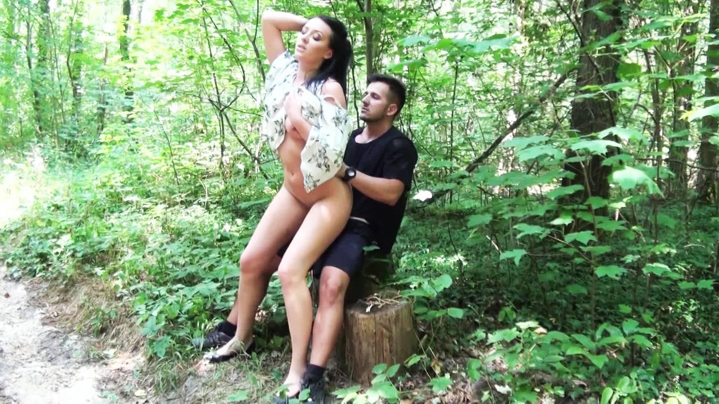 Carolina, 30, Ignites the Forest!